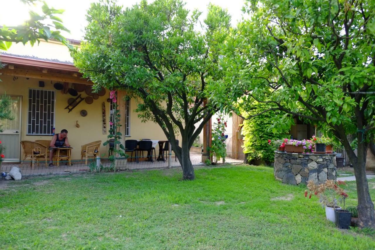 B&B Nurachi Esterno foto