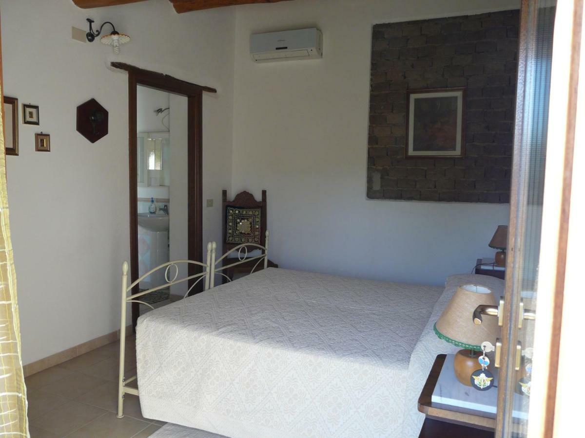 B&B Nurachi Esterno foto