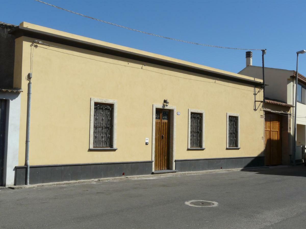 B&B Nurachi Esterno foto