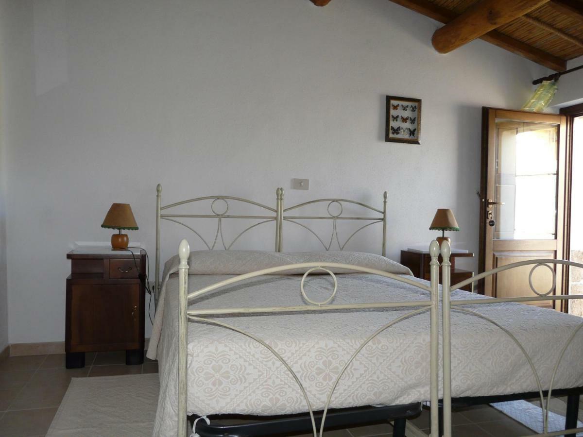 B&B Nurachi Esterno foto